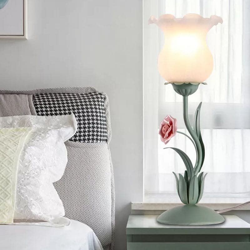Rynx | FloraLight - Light up your nightstand with the FloraLight table lamp