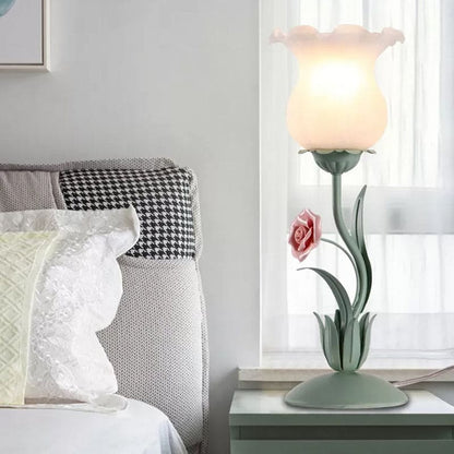 Rynx | FloraLight - Light up your nightstand with the FloraLight table lamp