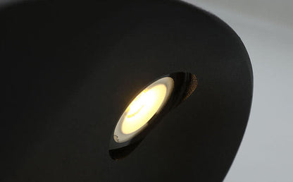 Rynx | Minimalist half-round LED wall lamp in aluminum