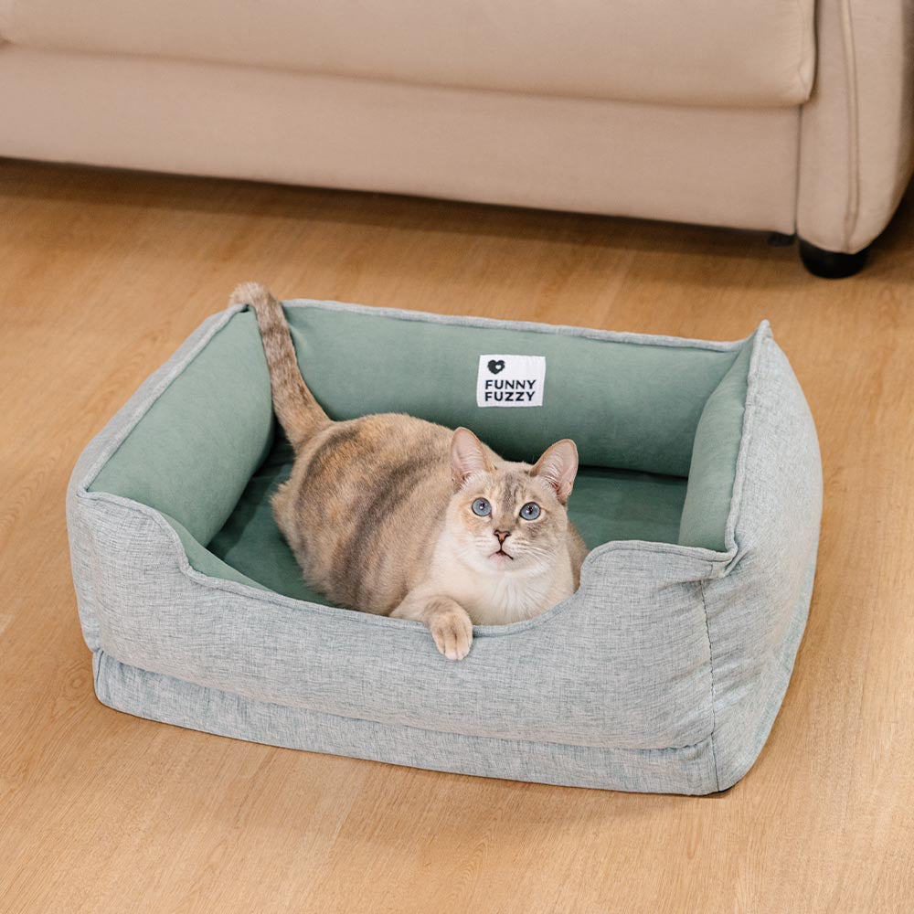 RYNX | Non-Slip Bolster Cat Bed - Cloudy Dream