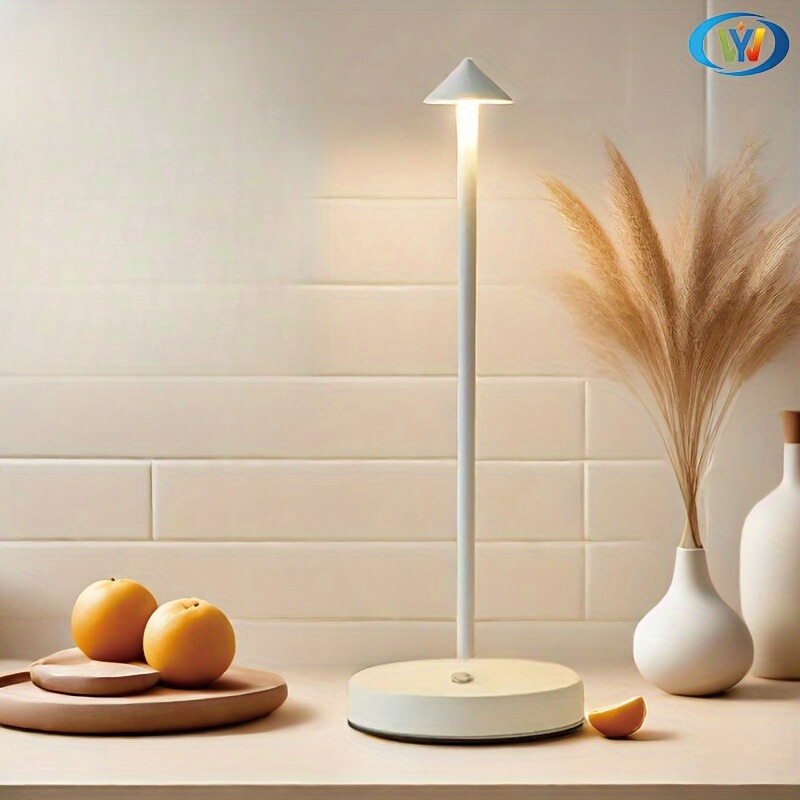 Rynx | ConusLamp - Modern USB Table Lamp