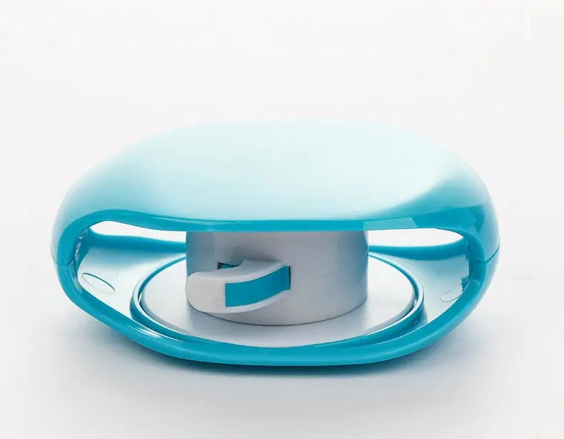 Rynx | Automatic Cable Reel – Retractable Organizer for USB & Headphone Cables