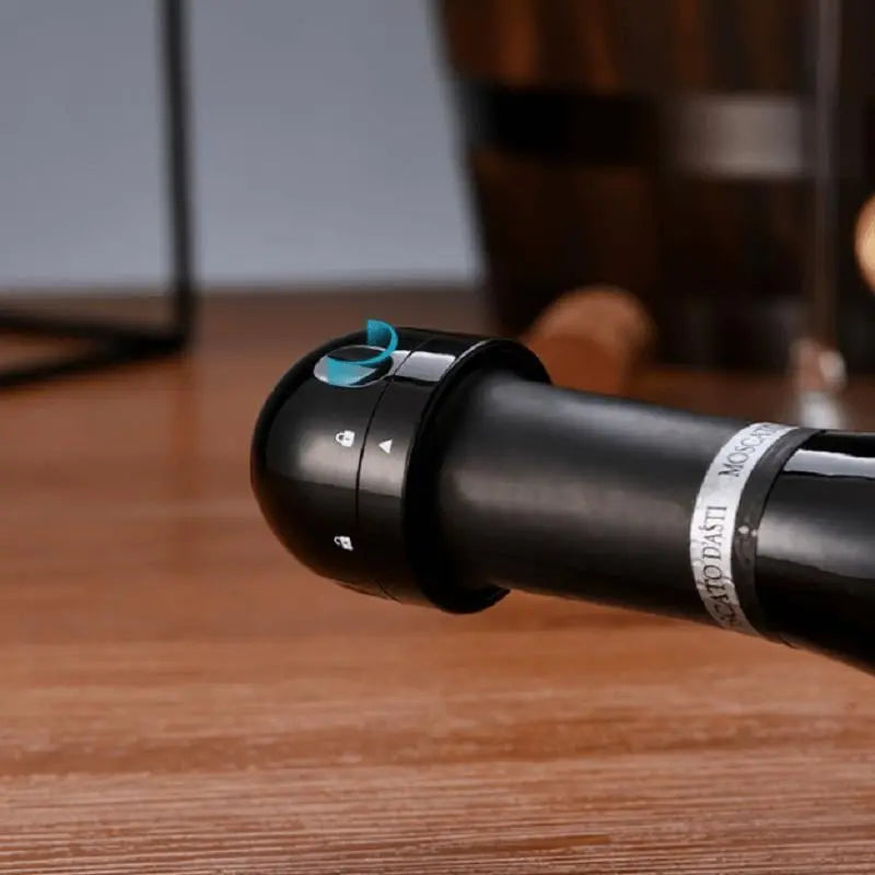 Rynx | Silicone Wine Stopper – Keeps Your Wine Fresh for Days