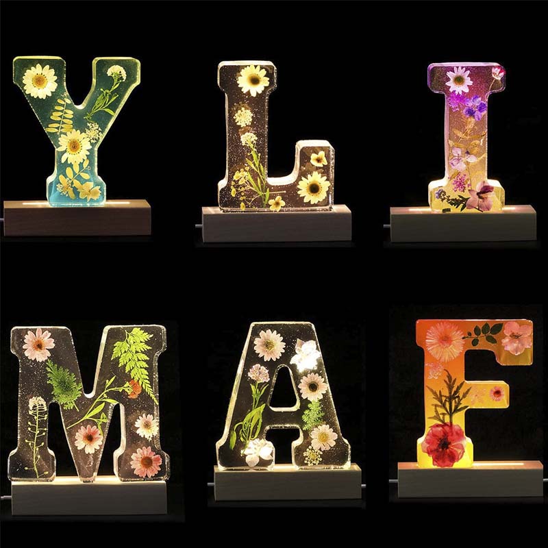 Rynx | Night light made of resin with floral pattern