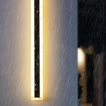 Rynx | LumiBar Minimalist LED Outdoor Wall Light | Waterproof | Durable | Modern Lighting Technology | Outdoor Decorative Lamp for Garden and Terrace