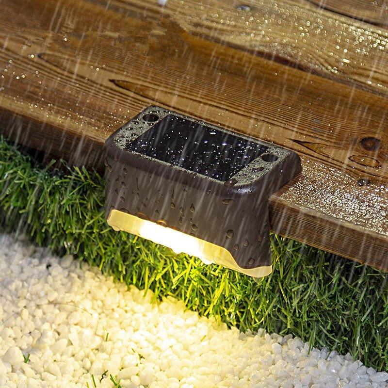 Rynx | Outdoor Waterproof Stair Solar Lights (4 Pieces)