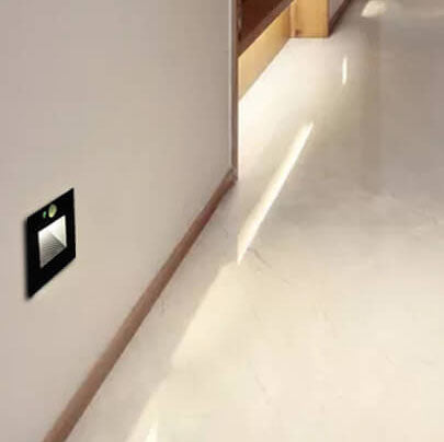 Rynx | Minimalist LED wall lamp for recessed mounting