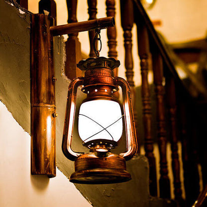 Rynx | EquiLume Vintage Wall Lantern in Iron | 1 Light | Rustic Lighting for Home