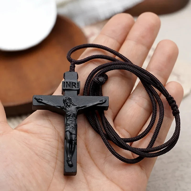 Rynx | Jesus-Cross-Necklace made of Wood