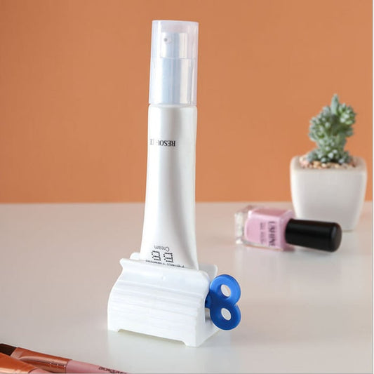 Rynx | TubeSqueezer - A new and safe way to use toothpaste!