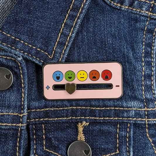 Rynx | Brooches that express your mood