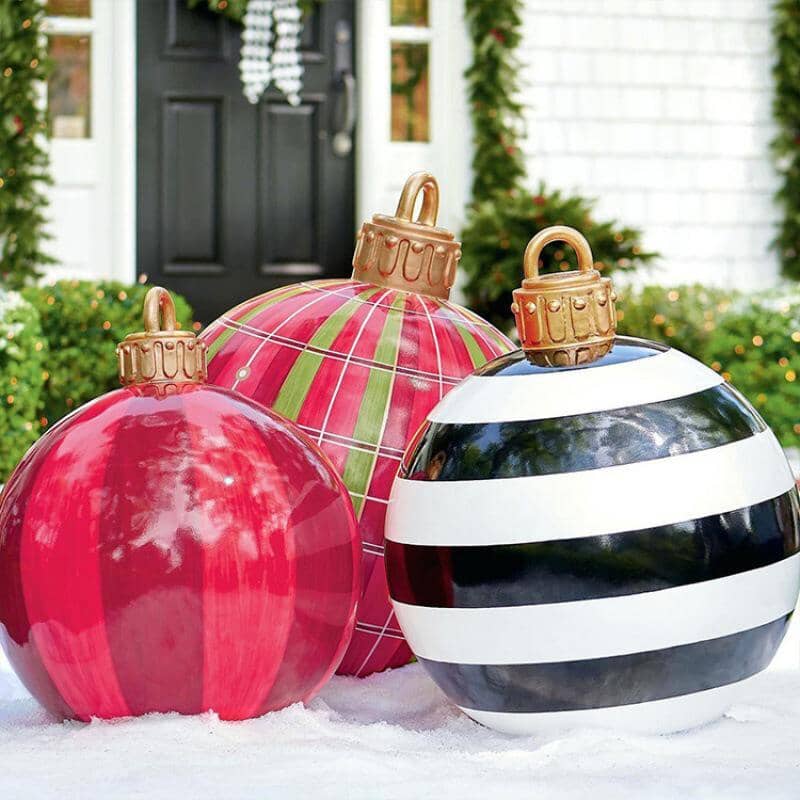 Rynx | Inflatable Christmas ball for outdoor use