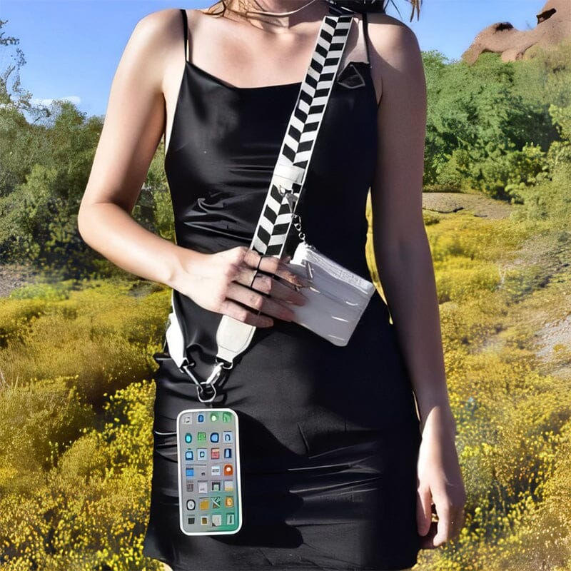Rynx | Phone strap with zipper pocket
