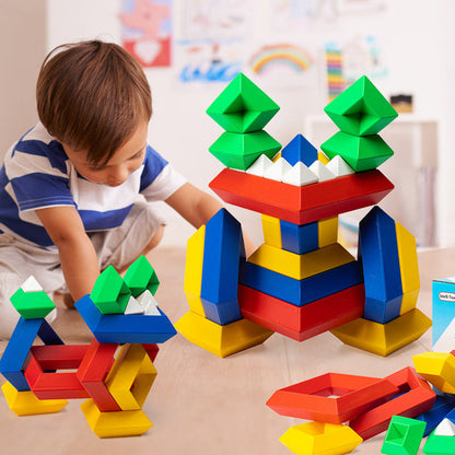 Rynx | Pyramids that stack the blocks