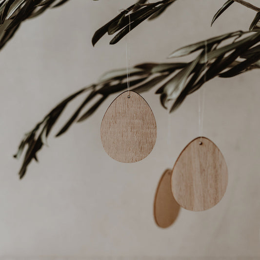 Rynx | Wooden Hangers Eggs 8-Piece Set Natural Color