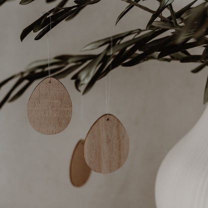 Rynx | Wooden Hangers Eggs 8-Piece Set Natural Color