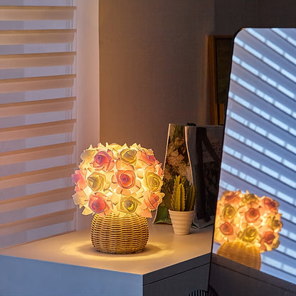 Rynx | FloraGlow - Art Deco USB Rose Table Lamp with Polished Base and Light Bulb