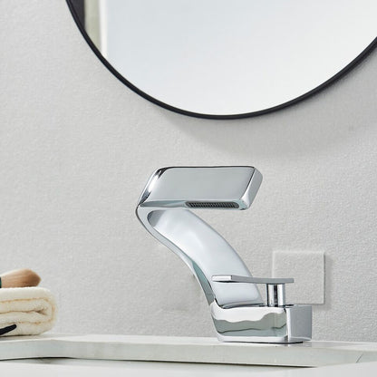 Rynx | AquaArc Modern Kitchen Faucet