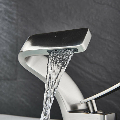 Rynx | AquaArc Modern Kitchen Faucet
