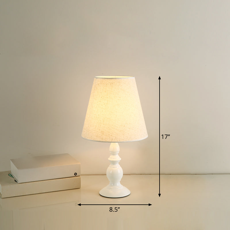 Rynx | LuxeBeam Iron Nightstand Lamp – Minimalist Table Lamp with Conical Fabric Shade