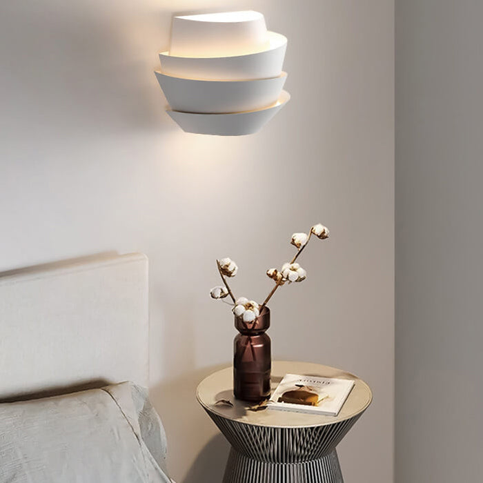 Rynx | Scandinavian Wall Lamp with Double Light Points - NordGlow