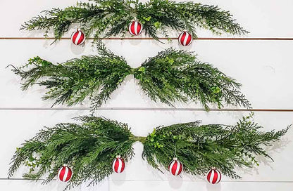 Rynx | 6-piece pine trees wall Christmas tree