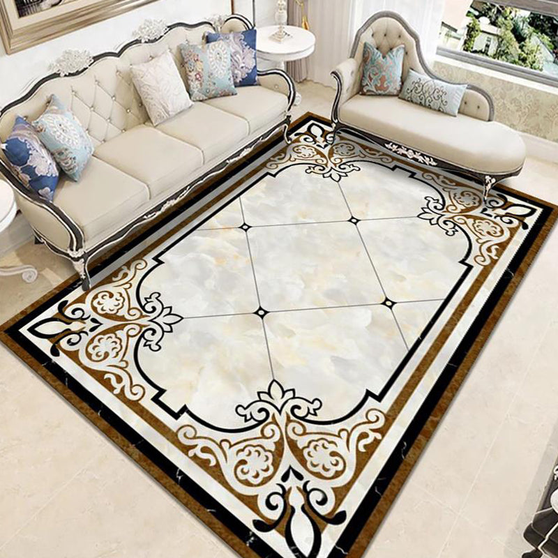 Rynx | Nostalgia Geometric Printed Rug Multicolored Polyester Indoor Rug Non-Slip Backing Pet-Friendly Rug for Living Room