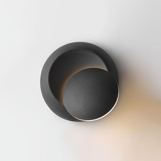 Rynx | Movable Moon-shaped Wall Lamp Nordic Metal Nightstand LED Wall-mounted Light