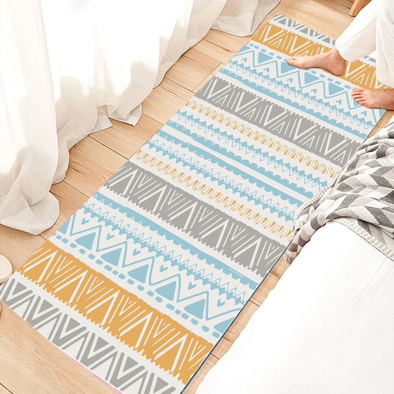Rynx | Relaxing Bedroom Rug Multicolored Geometric Print Indoor Rug Polyester Non-Slip Back Washable Area Rug