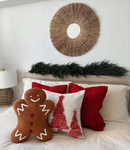 Rynx | Mr. Gingerbread Cookie Form Cushion