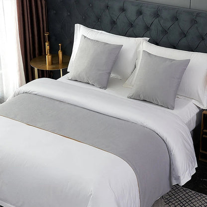 Rynx | 1 piece bed runner + 2 matching pillow covers