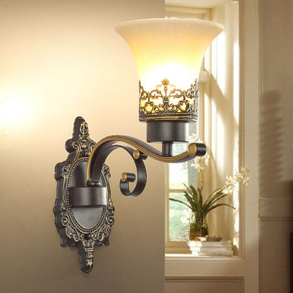 Rynx | Traditional Expandable Wall Lamp 1/2-Light Frosted Glass Shade Wall Lamp Light in Black for Living Room