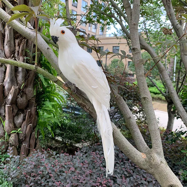 Rynx | Life Experience Parrot Garden Ornament for Elegant Outdoor Areas