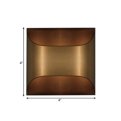 Rynx | Colonial Square/Rectangular Wall Lamp 1 Main Metal Surface Mounted Wall Lamp in Brass for Bedroom