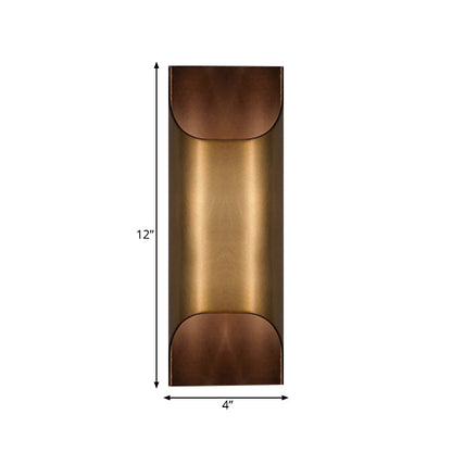 Rynx | Colonial Square/Rectangular Wall Lamp 1 Main Metal Surface Mounted Wall Lamp in Brass for Bedroom