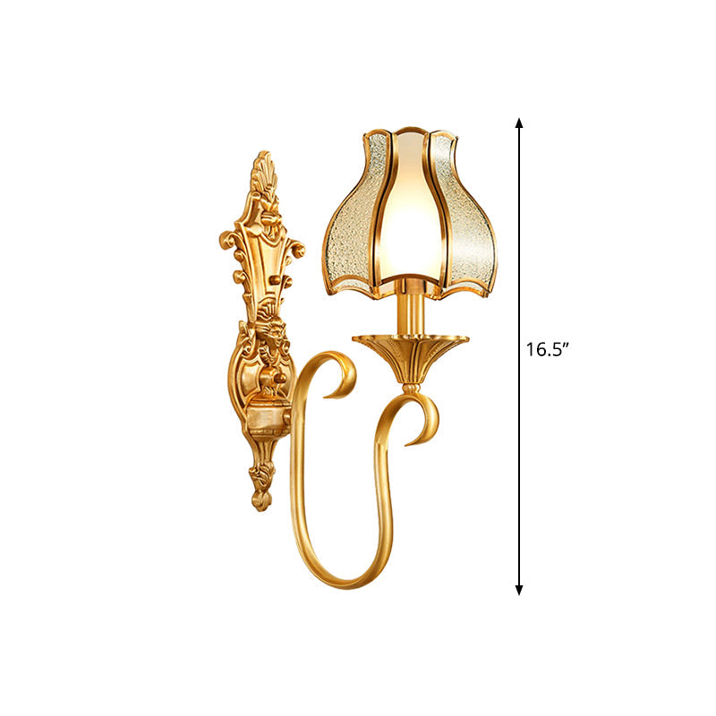 Rynx | Metal Brass Wall Lamp Curvy 1/2 Cups Traditional Wall Mount Lamp for Living Room