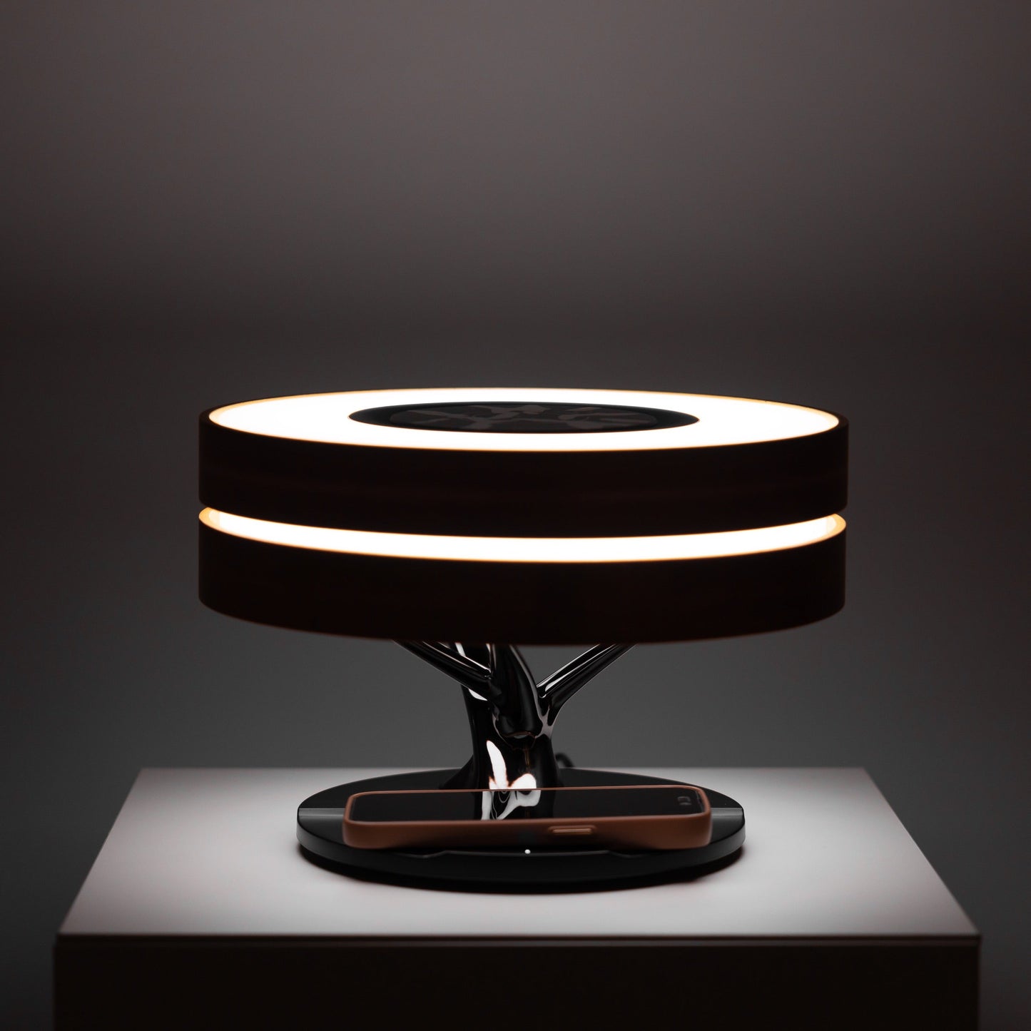 Rynx | The Modern Series Table Lamp with Speaker and Wireless Charger