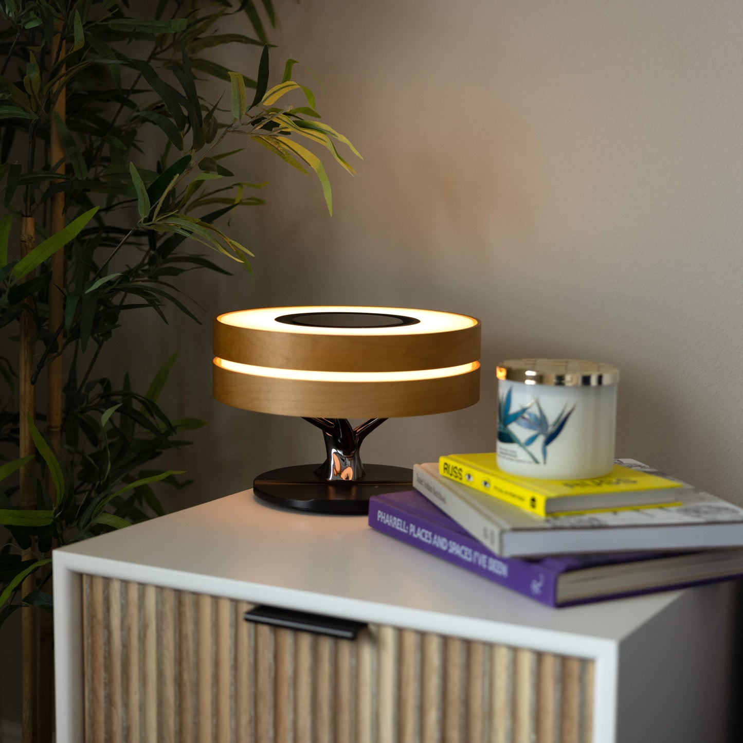 Rynx | The Modern Series Table Lamp with Speaker and Wireless Charger