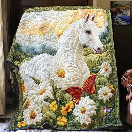 Rynx | White Horse in Highland Quilt