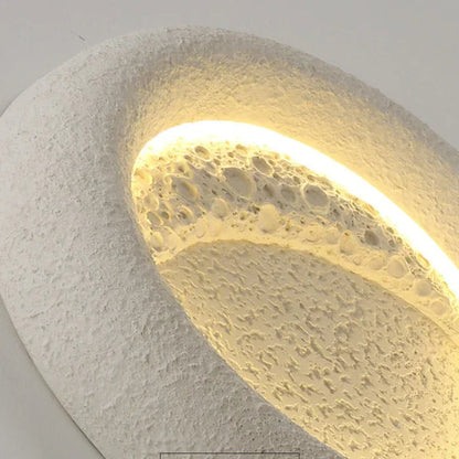 Rynx | LunaGlow circular wall lamp - elegant and modern design