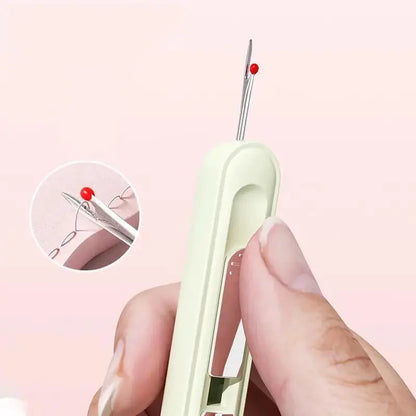 Rynx | 2-in-1 Needle Threader and Seam Ripper – Compact and Practical