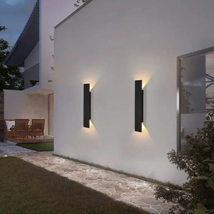 RYNX | Light - Weather-resistant LED Outdoor Wall Lamp