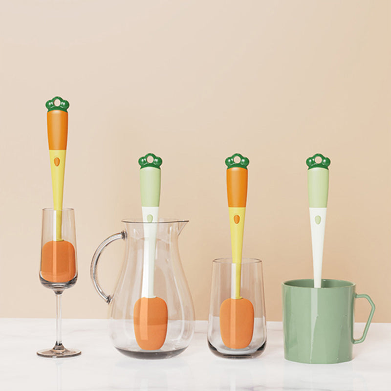 Rynx | Multifunctional Cleaning Brush in Carrot Shape