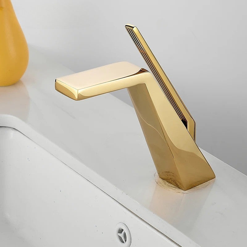 Rynx | Streamline Bathroom Faucet