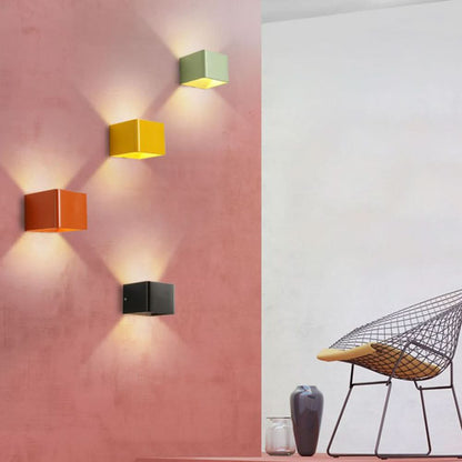 Rynx | Orr Modern Square Wall Lamp