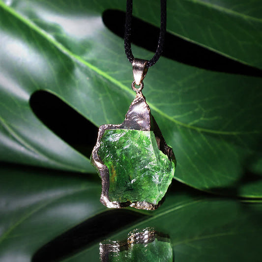 RYNX | Natural Moldavite Necklace - Lyra