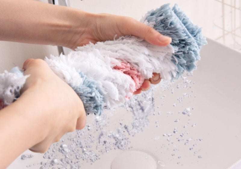 Rynx | Cute red Bodhidharma bath mat