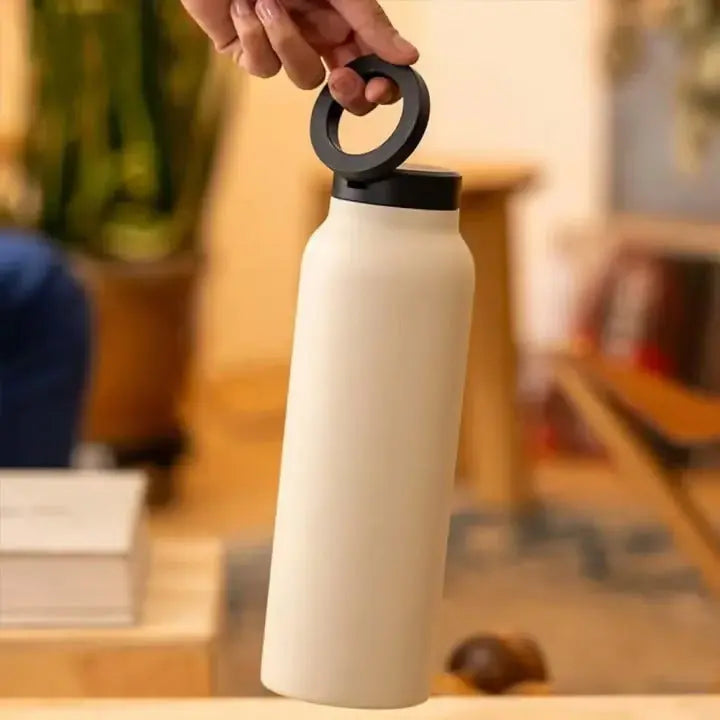 Rynx | 3-in-1 insulated cup with magnetic bottom and phone holder