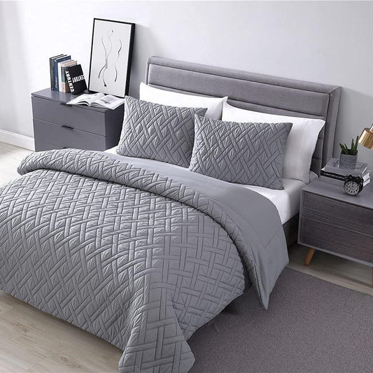 Rynx | 3-Piece: Embossed Quilted Larch Bedspread Set