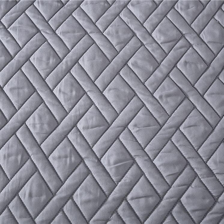 Rynx | 3-Piece: Embossed Quilted Larch Bedspread Set